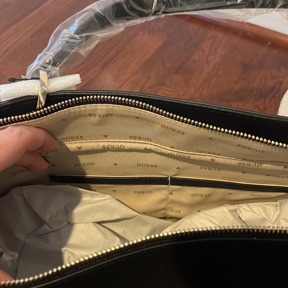 NWT Black Guess Tote - Picture 3 of 6